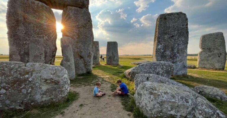 From London: Stonehenge Private Inner Circle Tour with Bath - Sunrise vs sunset: choose the mood, not just the time