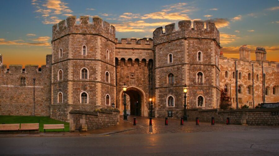 From London: Windsor Castle and Stonehenge Day Trip - Who should book this Windsor and Stonehenge day trip?