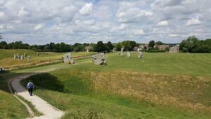 King Arthur Tour: Stonehenge, Glastonbury and Avebury - Stonehenge: the morning start that makes the rest of the story click